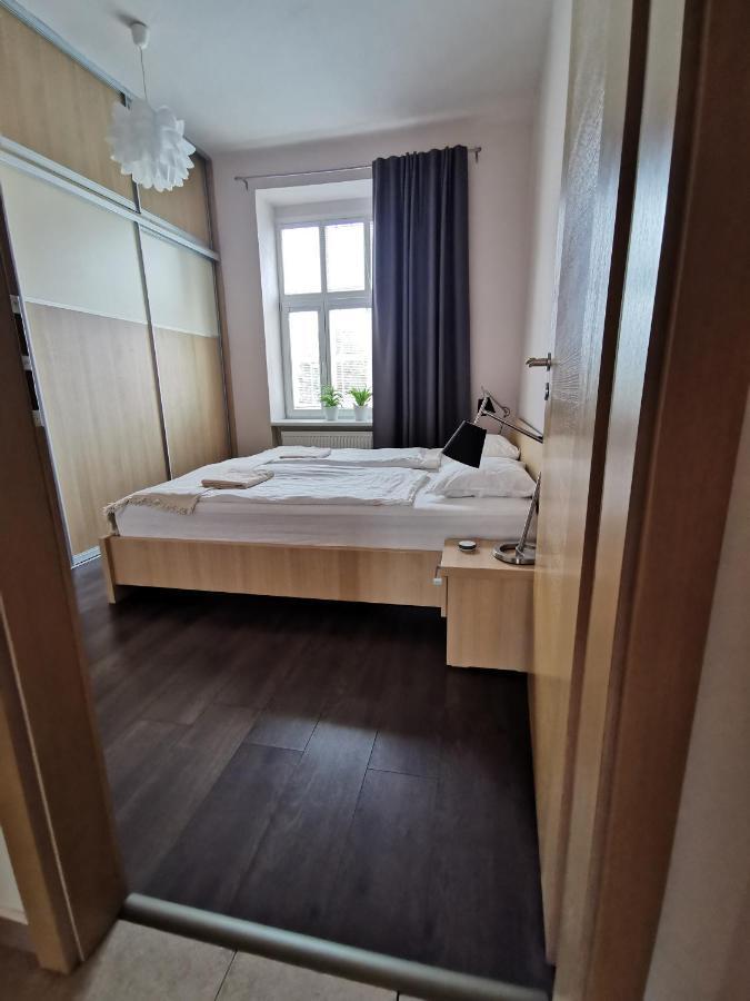 Falcon Apartment เตอร์นาวา ภายนอก รูปภาพ